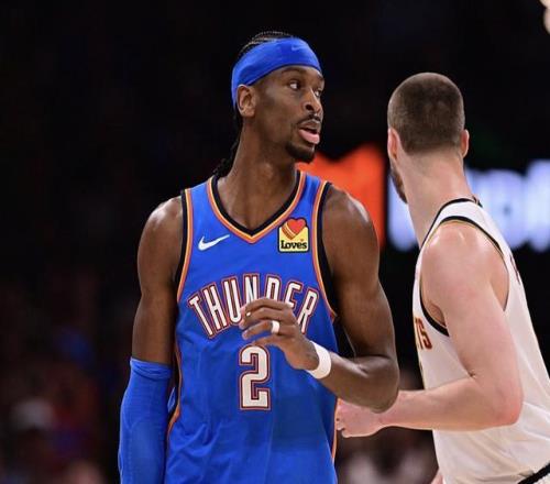 Iniu,无线充电站,一缆多充,韦德体育平台,韦德体育官方网站,韦德体育登录入口,韦德体育app下载