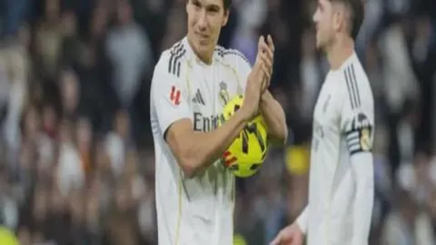 大乐透期号专家推荐：梅尔顿28分新高，勇士爆冷暴露问题